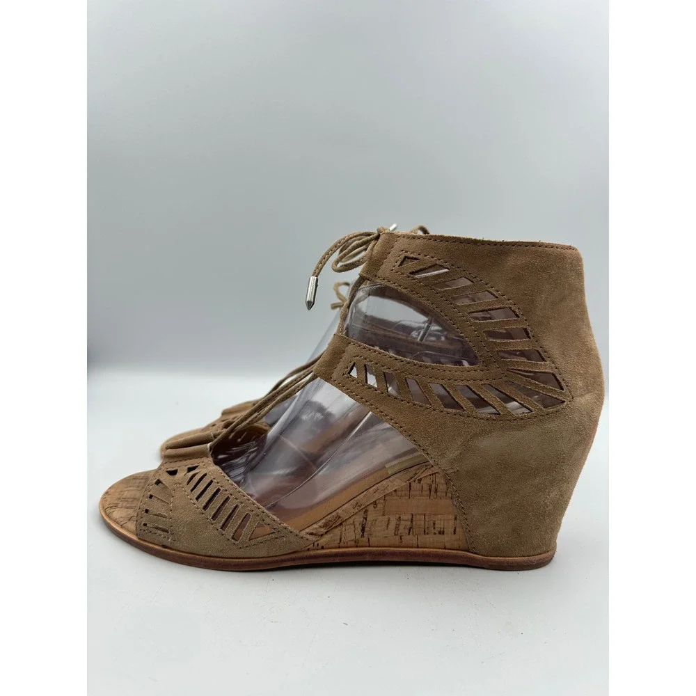 Dolce Vita Wedge Sandals 10 Tan Suede Lace Up Gladiator Cork Boho Summer Chic